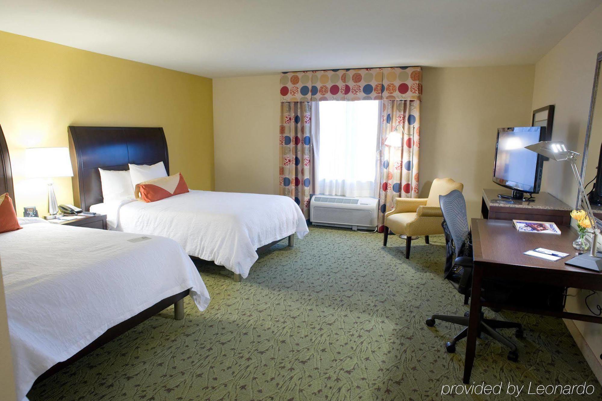 Hilton Garden Inn Pensacola Airport/Medical Center Номер фото